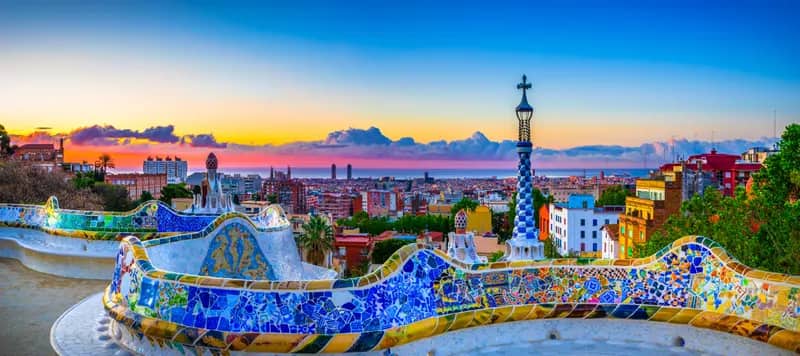 Park Güell in Barcelona – Freiwilligenarbeit in Spanien